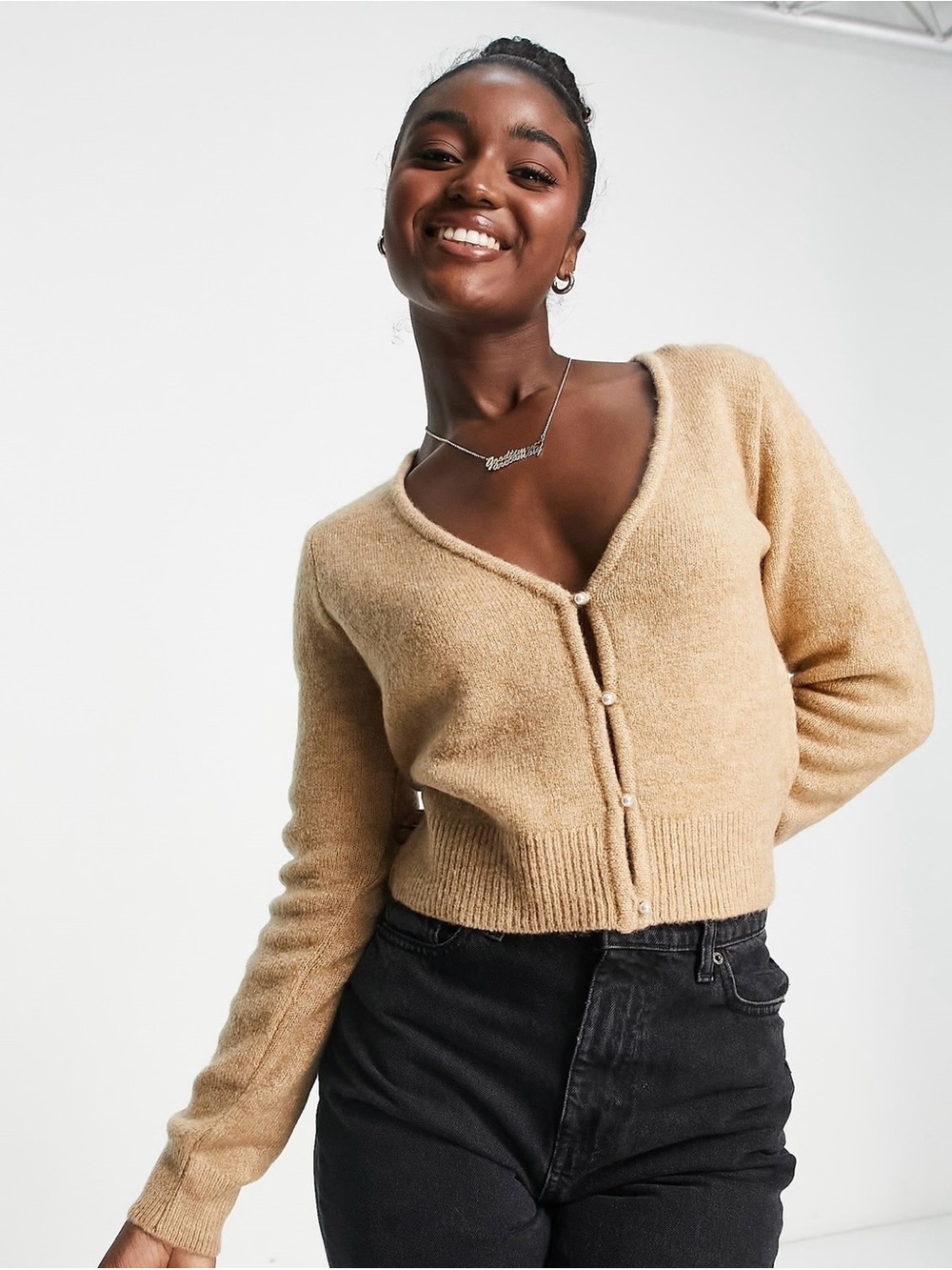 ASOS Design Fluffy Knit V-Neck Cropped Cardigan Camel Pearl Buttons US 6